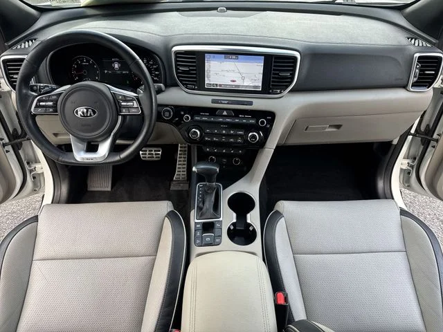 Used 2020 White Kia SX image 9
