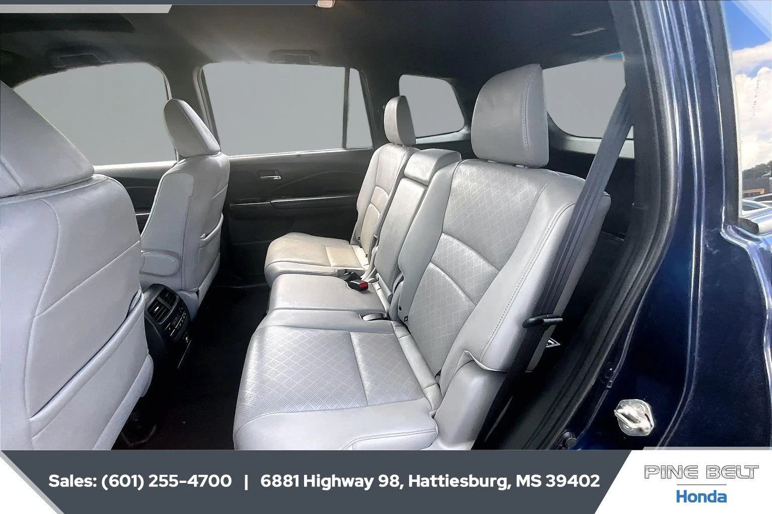 Used 2019 Obsidian Blue Pearl Honda Elite AWD image 19
