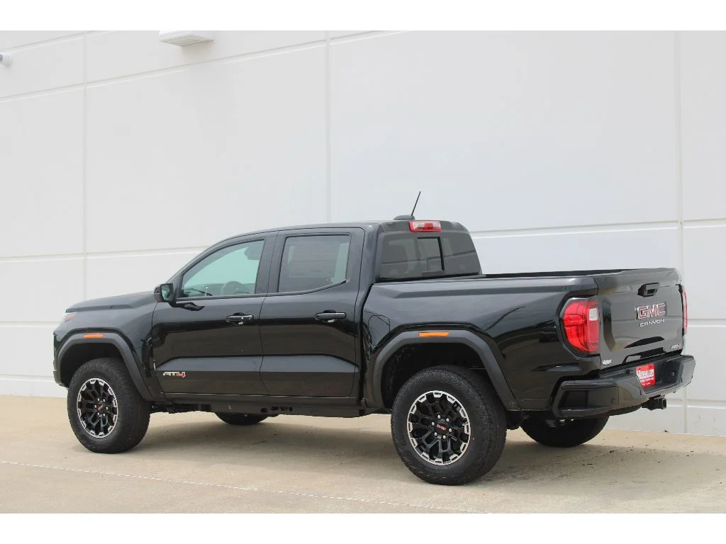 New 2026 ONYX BLACK GMC 4WD AT4 image 3