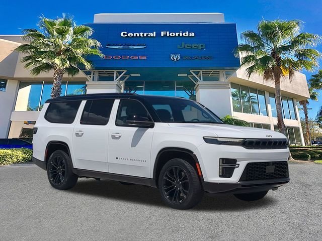 New 2026 Bright White Clear-Coat Exterior Paint Jeep Summit Reserve image 2