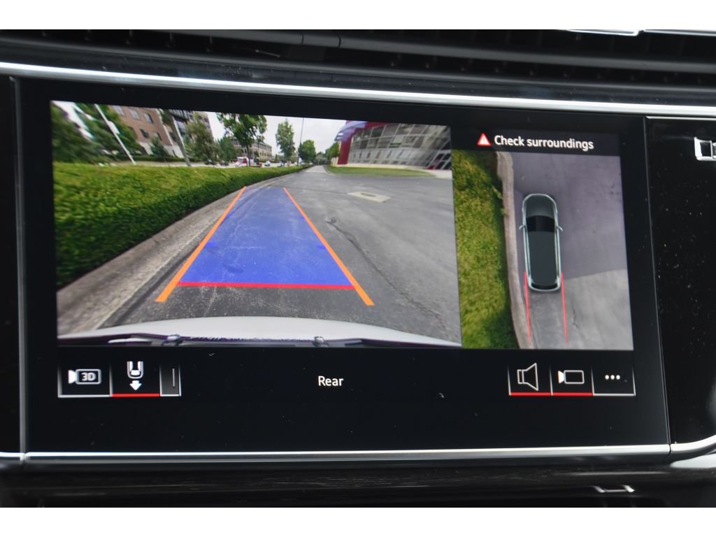 Used 2025 Whi Audi Premium Plus image 24