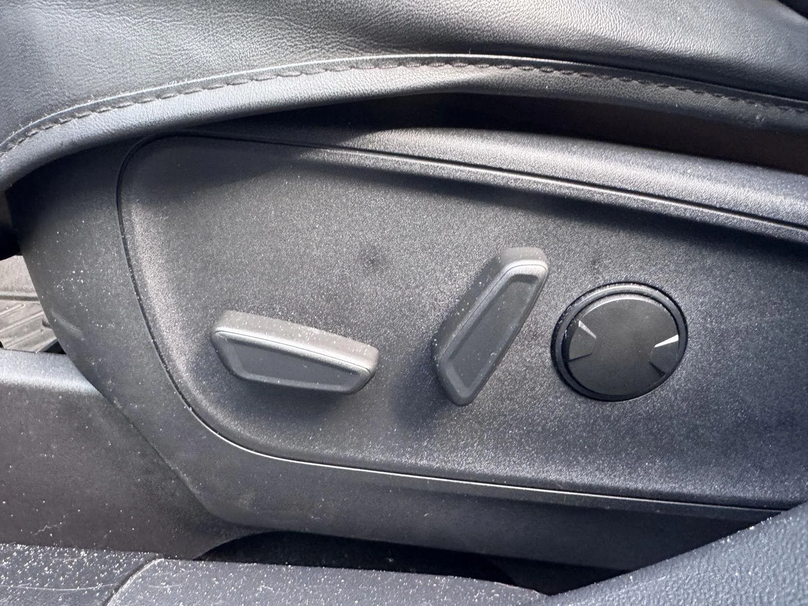 Used 2022 Carbonized Gray Ford Outer Banks image 12