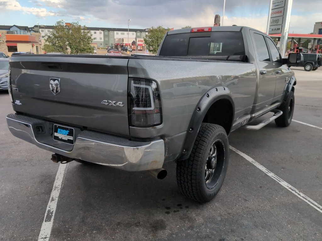 2011 Dodge Ram SLT photo 3