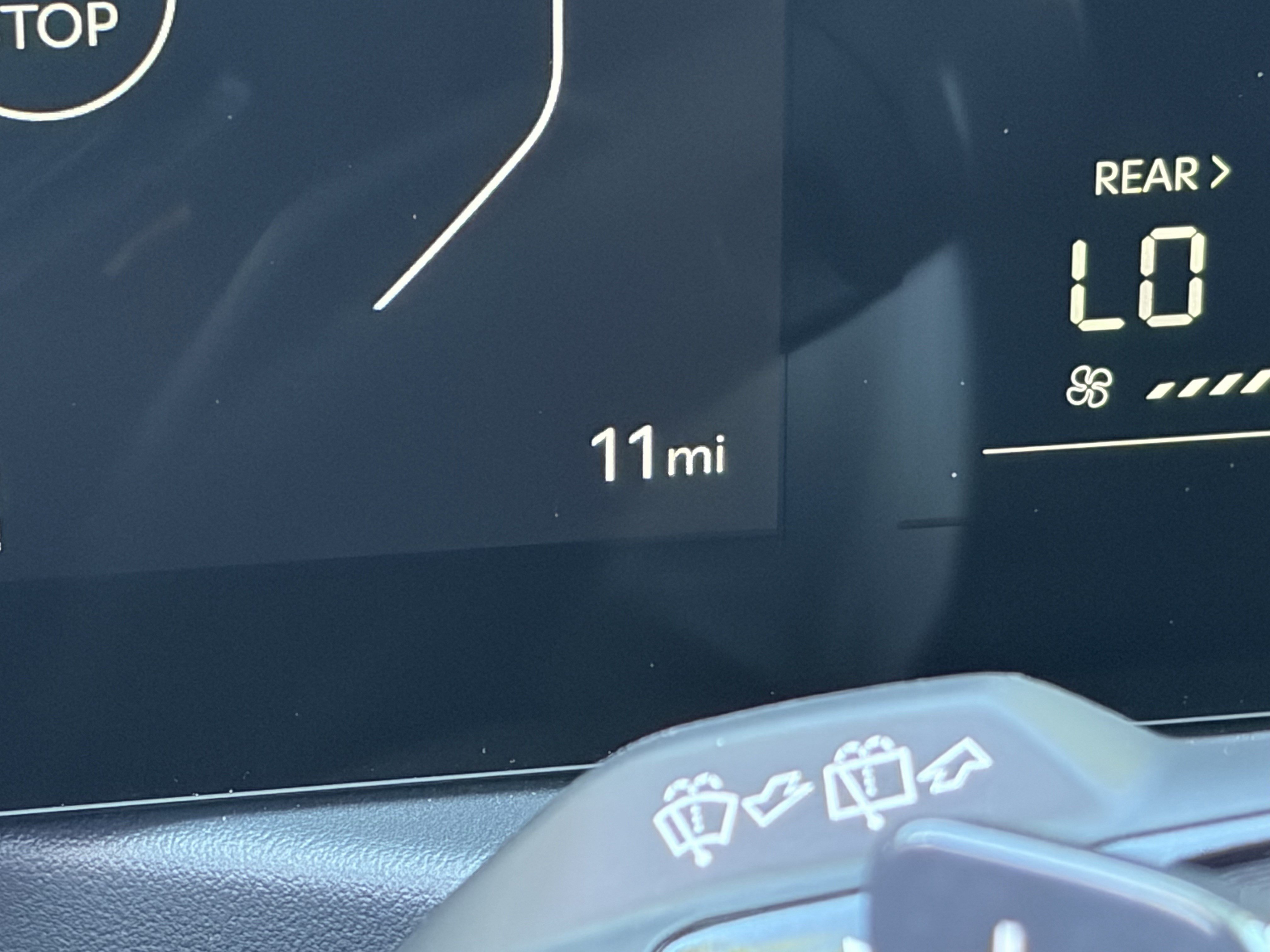 New 2027 Wolf Gray Kia X-PRO SX image 31