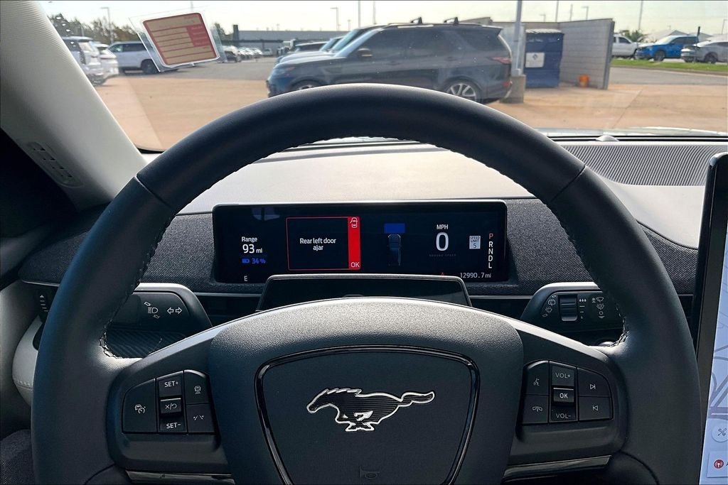 Used 2023 White Ford Premium image 22