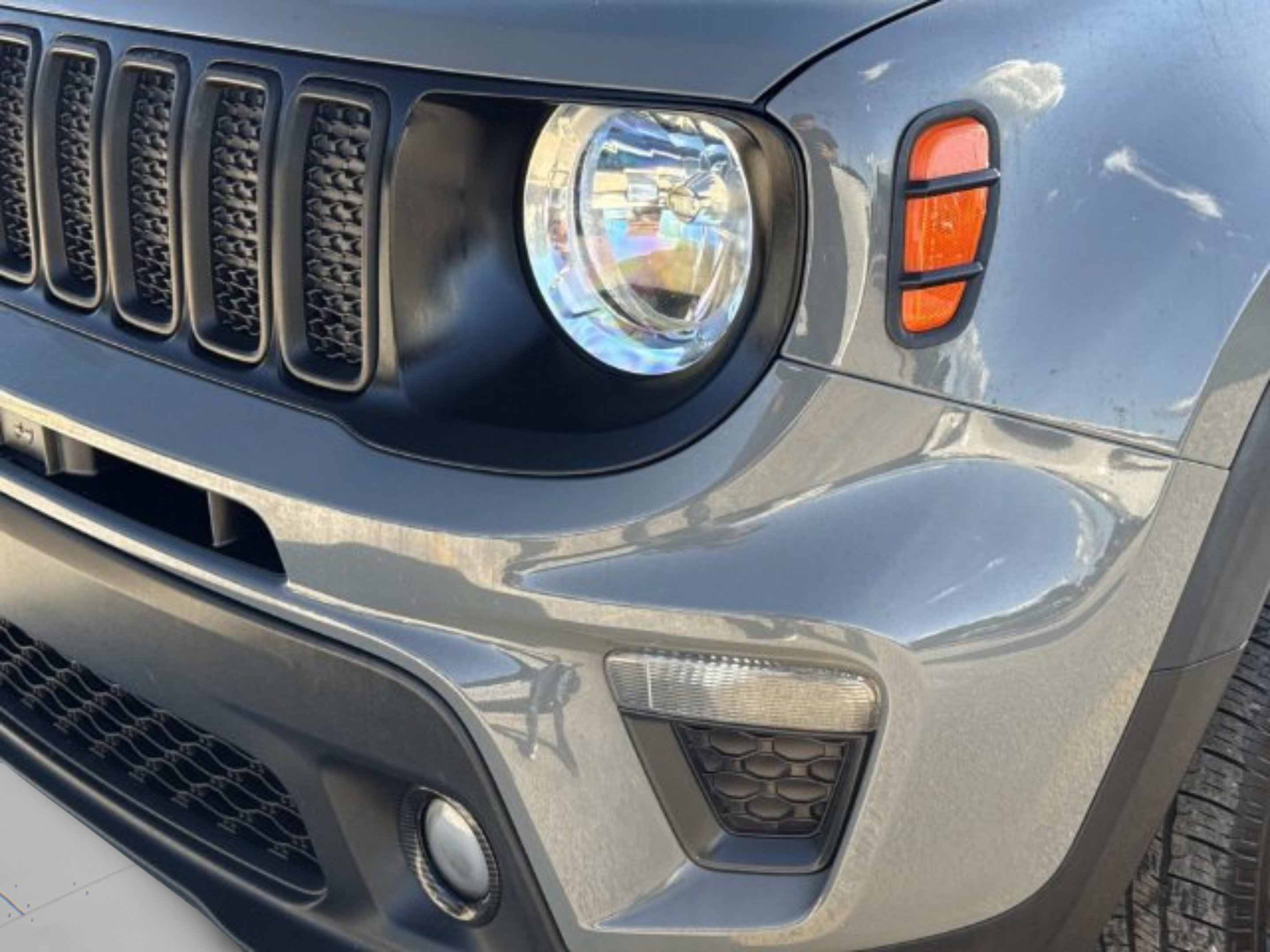 2020 Jeep Renegade Latitude - Photo 28