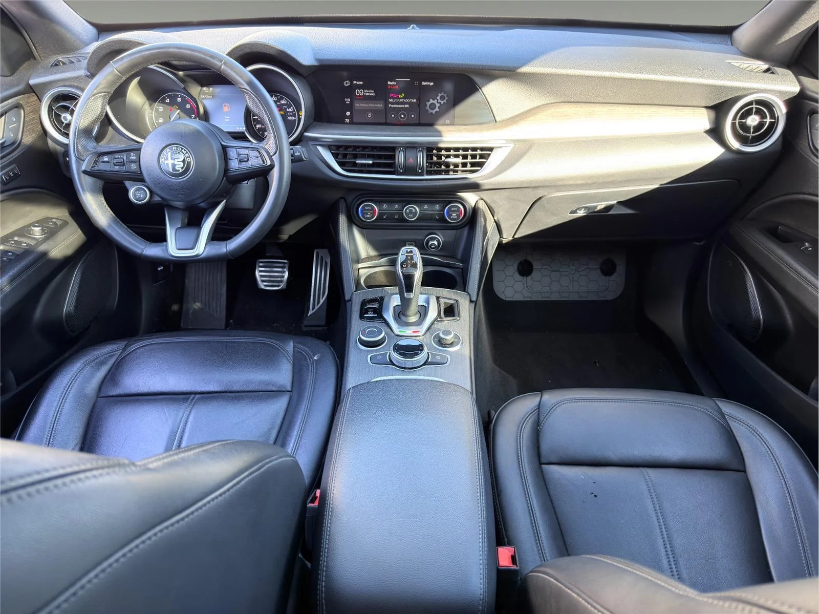 Used 2023 Alfa White Alfa Romeo Ti image 18