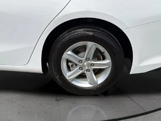 Certified Used 2023 SUMMIT WHITE Chevrolet LS image 31