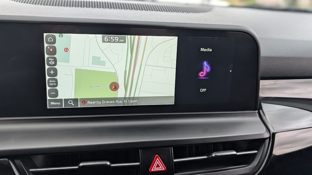2025 Kia Seltos S - Photo 28