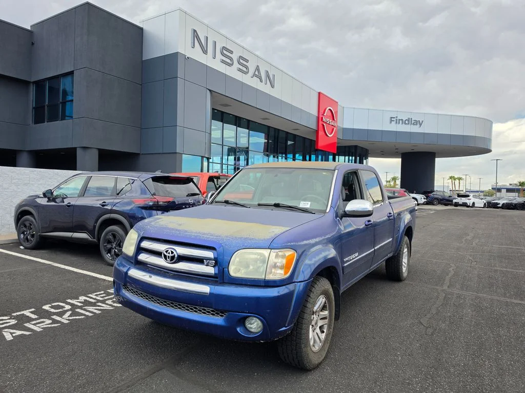 Used 2006 Blue Toyota SR5 image 1