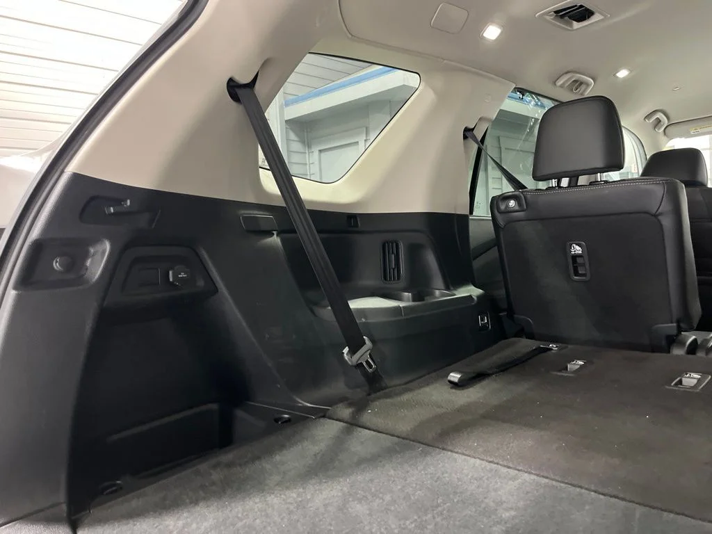 2025 Honda Pilot EX-L - Photo 34