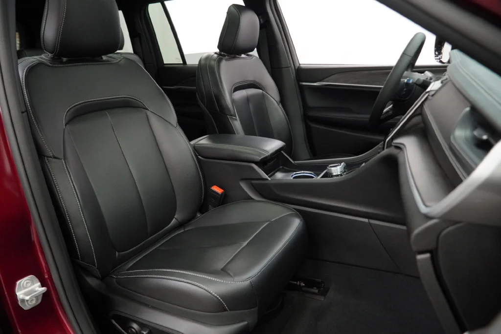 Used 2024 Red Jeep 4xe image 41