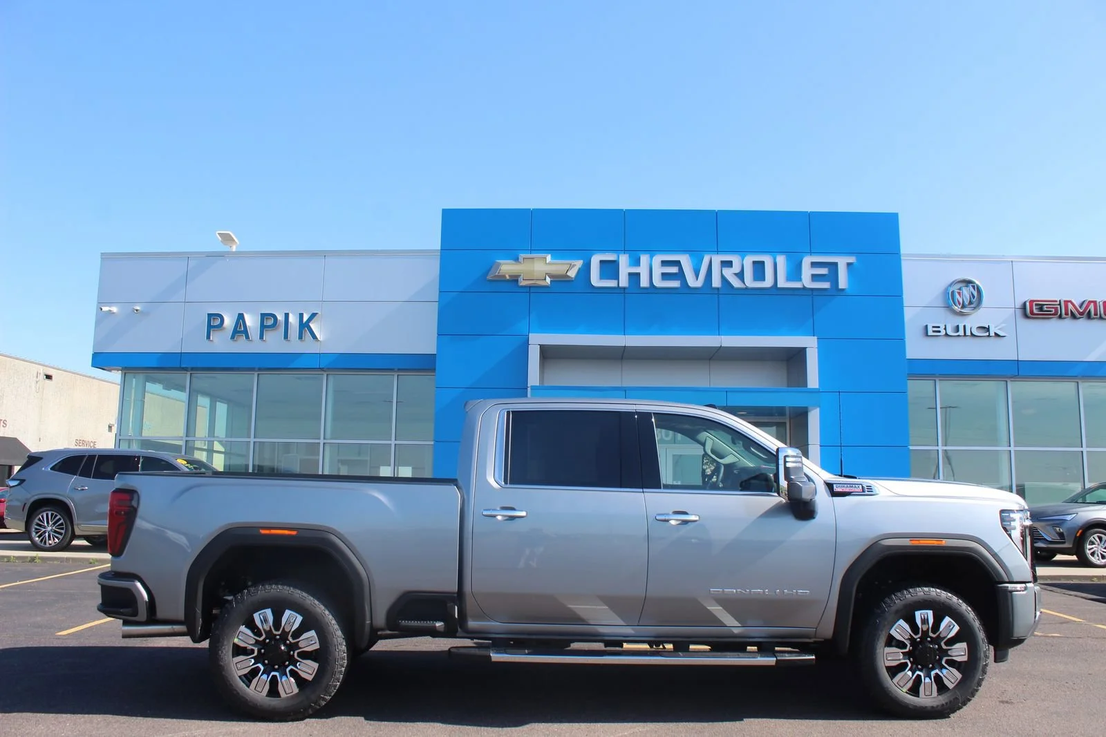 2026 GMC Sierra 4WD Crew Cab Standard Box Denali's photo