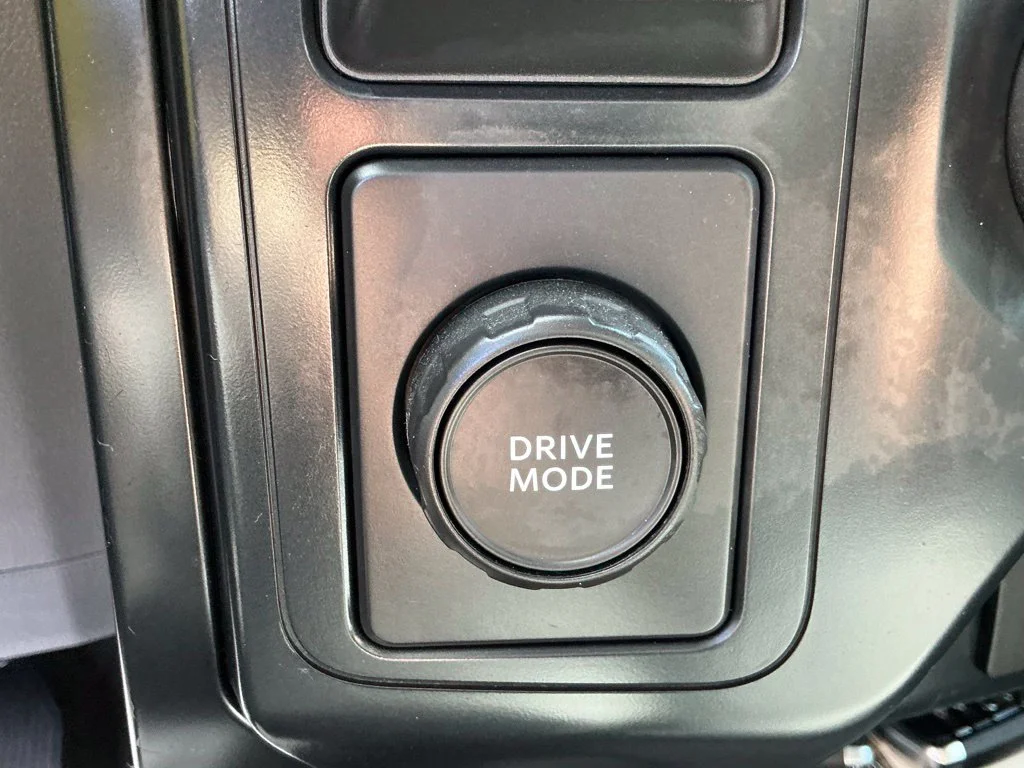 Used 2022 White Ford XL image 29