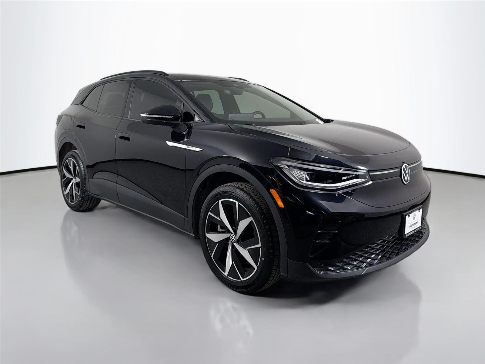 Certified Used 2023 Deep Black Pearl Volkswagen Pro S image 3