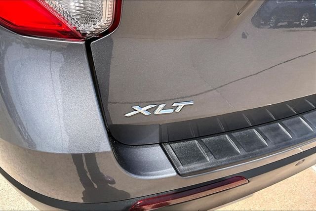 Used 2022 Gray Ford XLT image 34