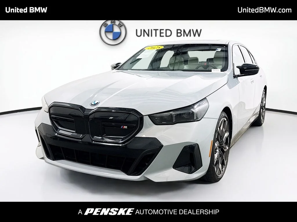 2025 BMW i5 M60 xDrive Sedan's photo