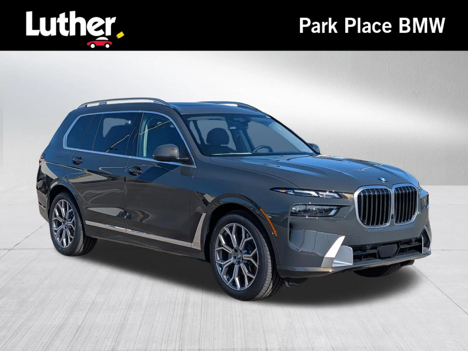 New 2026 Dravit Grey Metallic BMW xDrive40i image 1