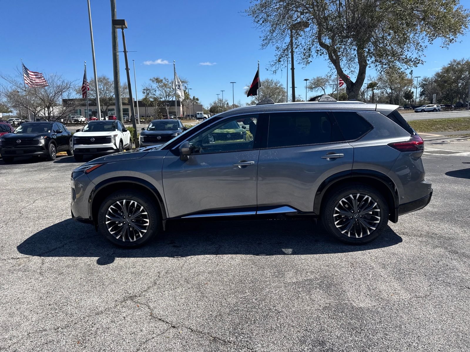 New 2026 Nissan Rogue Platinum 4D Sport Utility