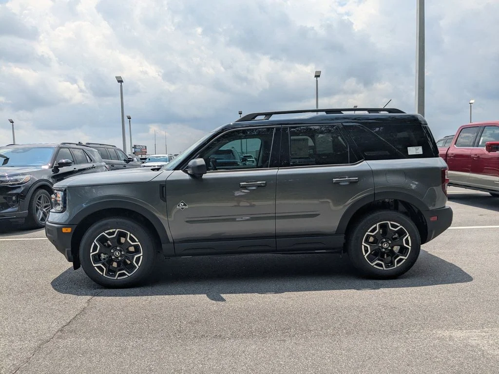 New 2026 Gray Ford Outer Banks image 8