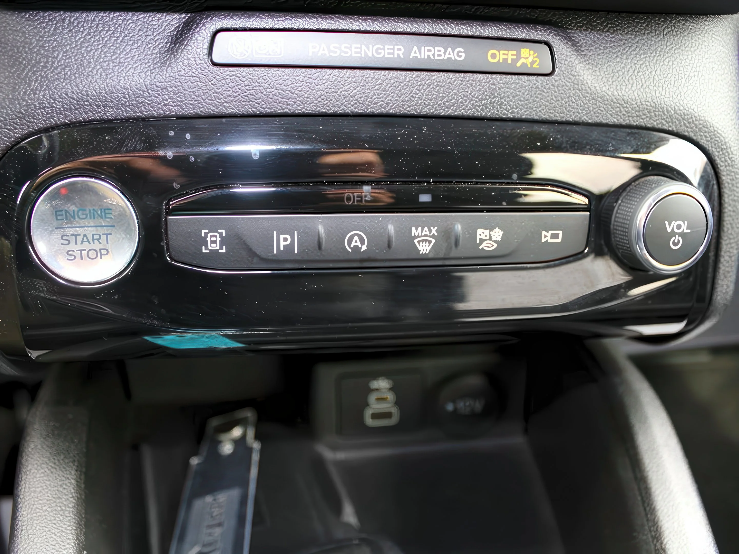 2024 Ford Escape Platinum - Photo 22