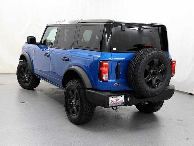 New 2025 Velocity Blue Metallic Ford Big Bend® image 8