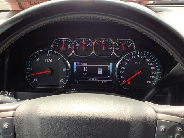 Used 2019 SILVER ICE METALLIC Chevrolet LT image 26