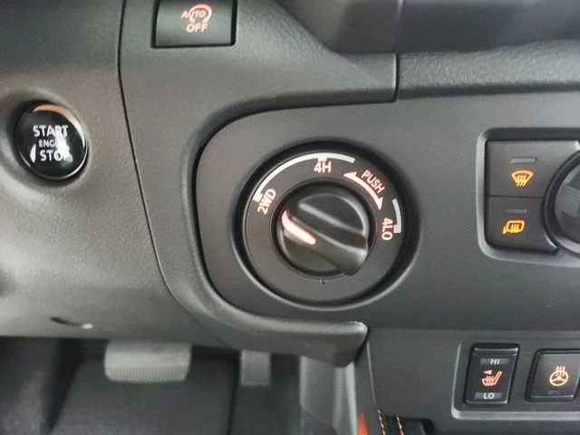 Used 2026 White Nissan PRO-4X image 27