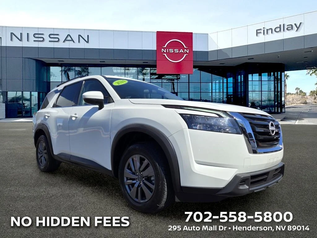 2024 Nissan Pathfinder SV 2WD's photo