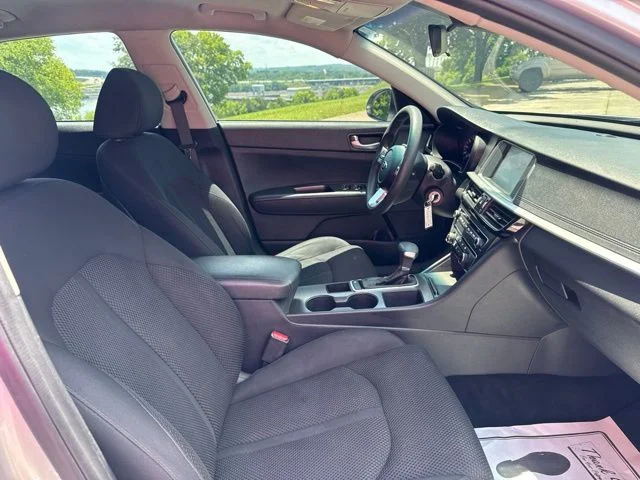 Used 2019 Silver Kia LX image 10