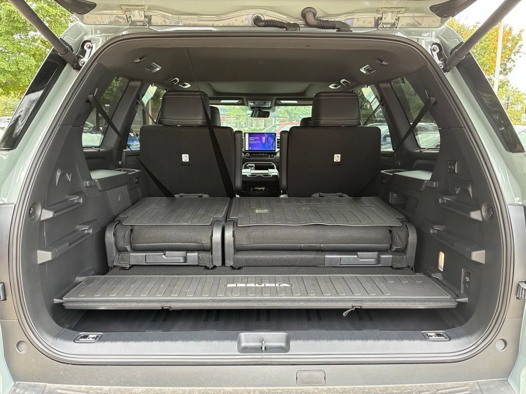 Used 2026  Toyota Limited image 38