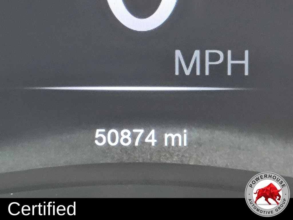 Used 2021 Gray Jeep Laredo X image 34