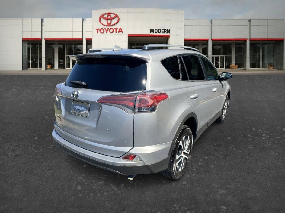 Used 2018 Silver Sky Metallic Toyota LE image 5