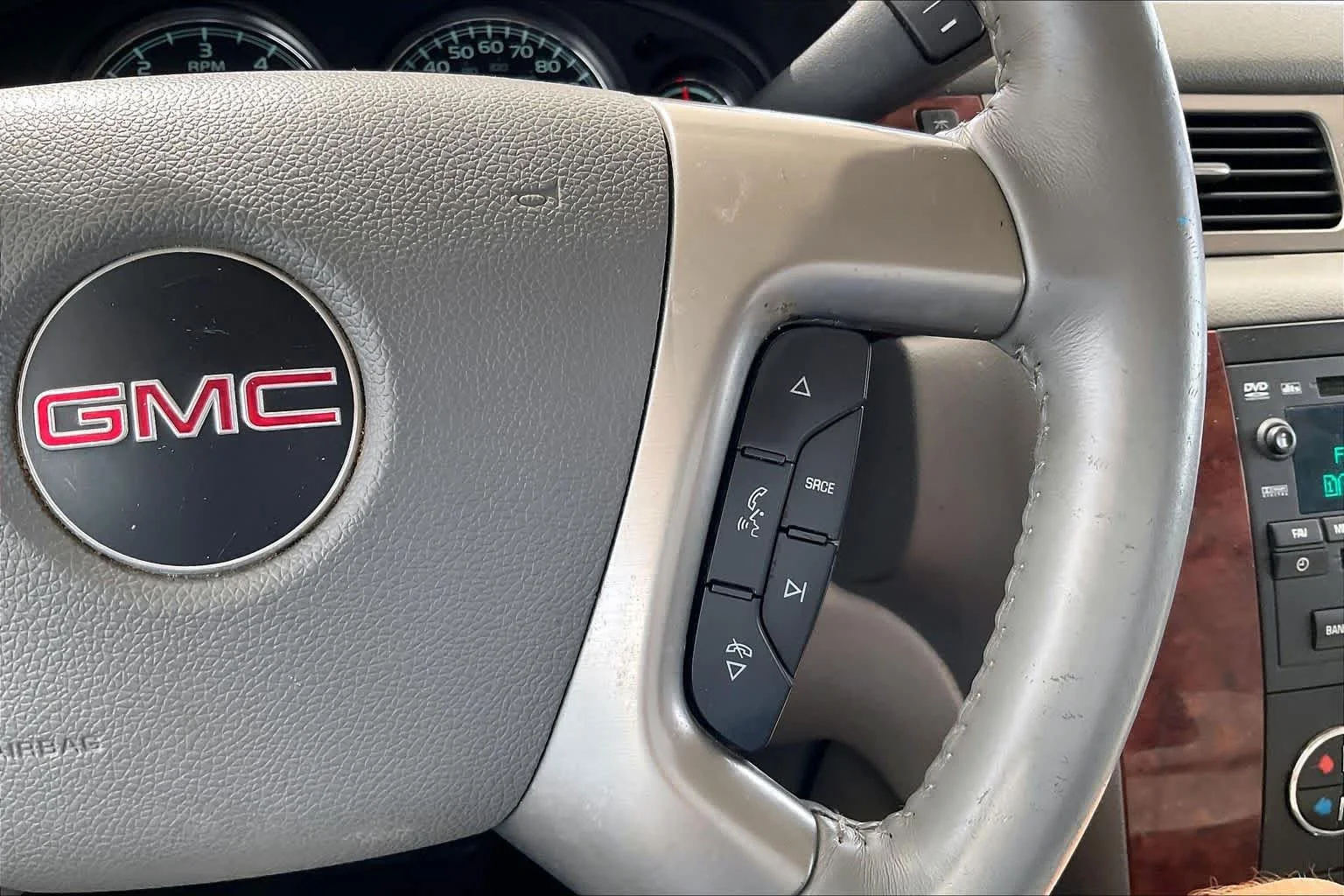 Used 2013 Crystal Red Tintcoat GMC SLT image 24