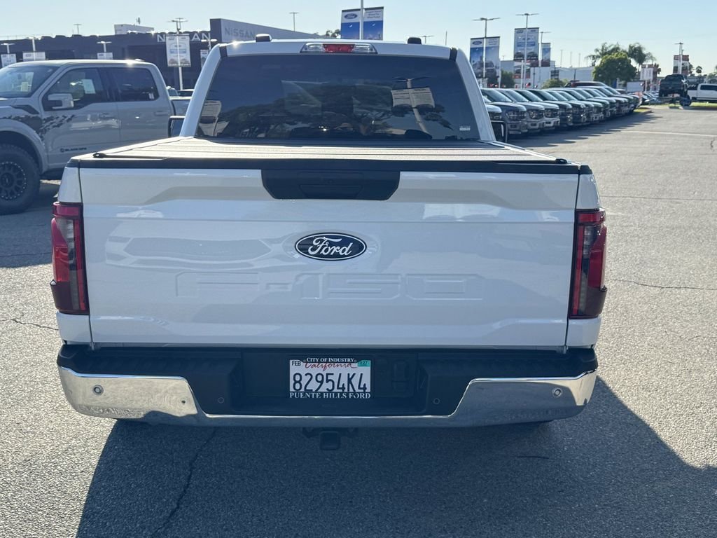 Used 2026 Oxford White Ford XL image 5