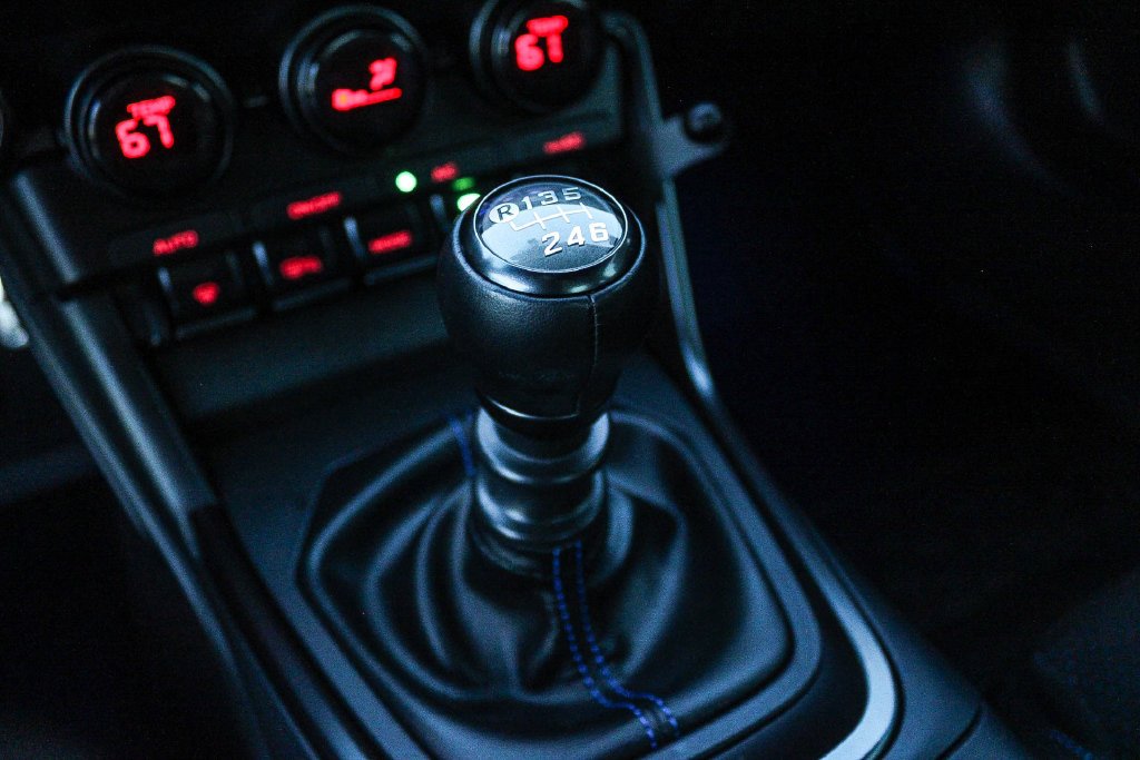Used 2025 Black Subaru tS image 18