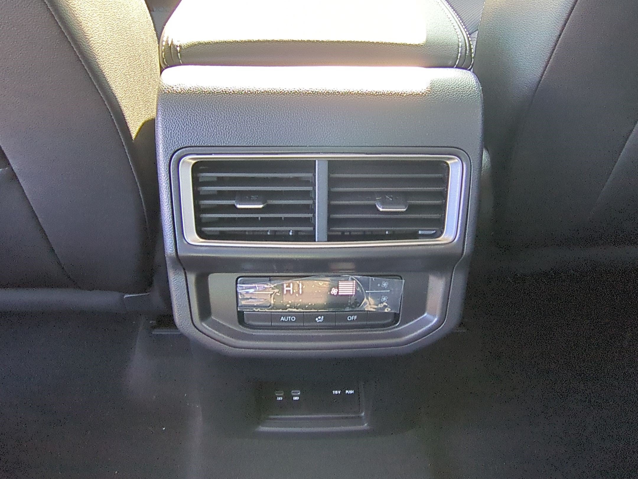 New 2026 Silver Mist Metallic Volkswagen 2.0T SE w/Technology image 15