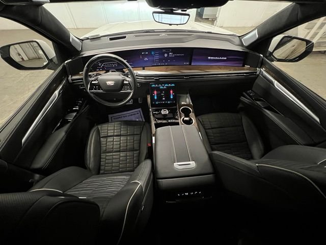 Used 2025 White Cadillac Sport Platinum image 14