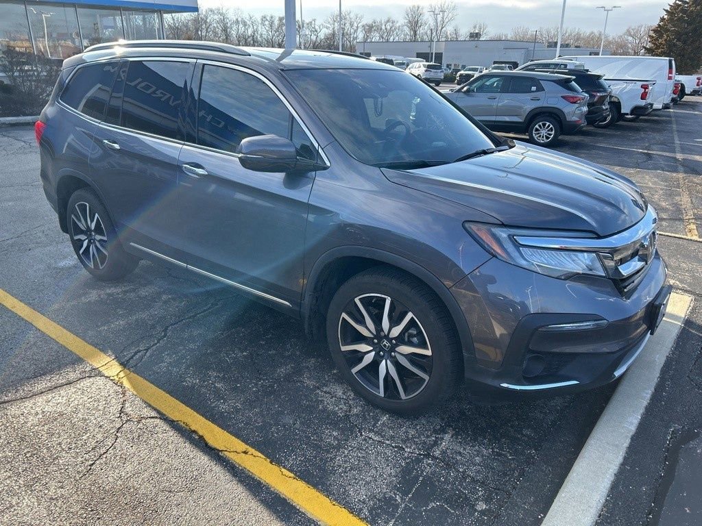 Vehicle Image 2