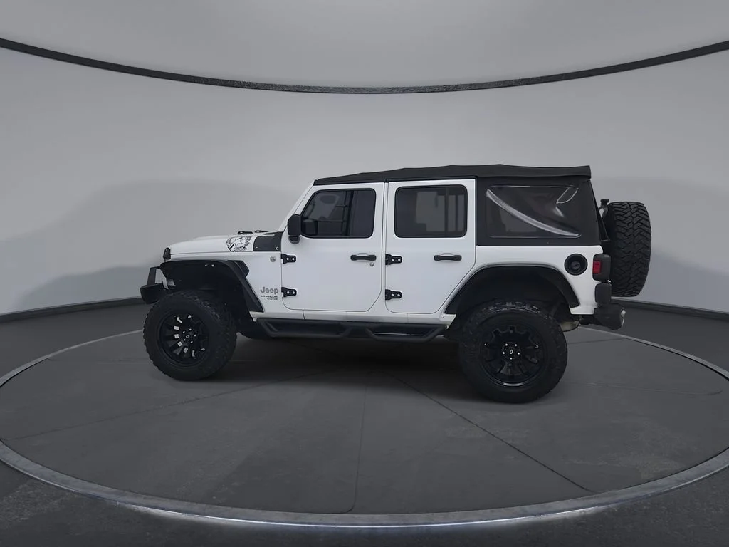 Used 2018 White Jeep Unlimited Sport image 10
