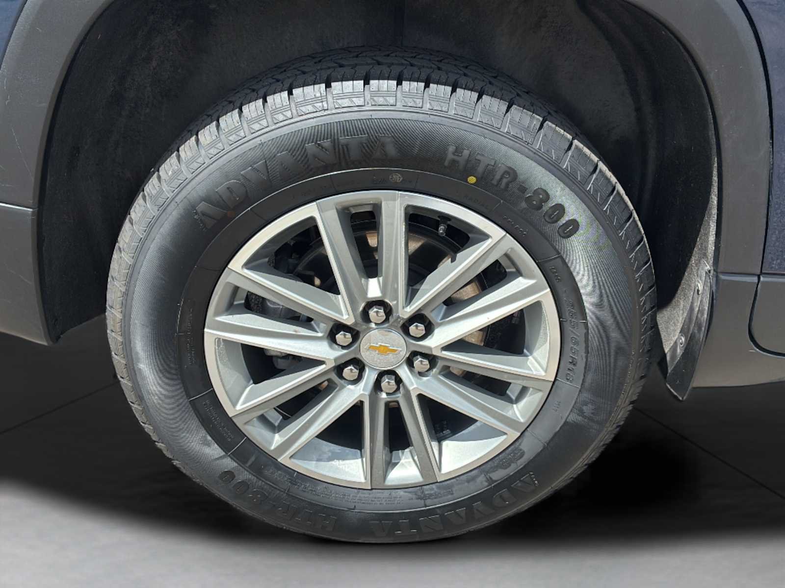 2023 Chevrolet Traverse 1LT - Photo 39