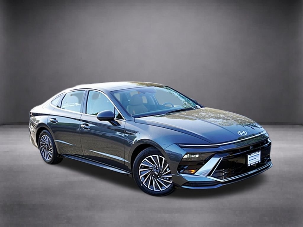 New 2026 Gray Hyundai Limited image 2