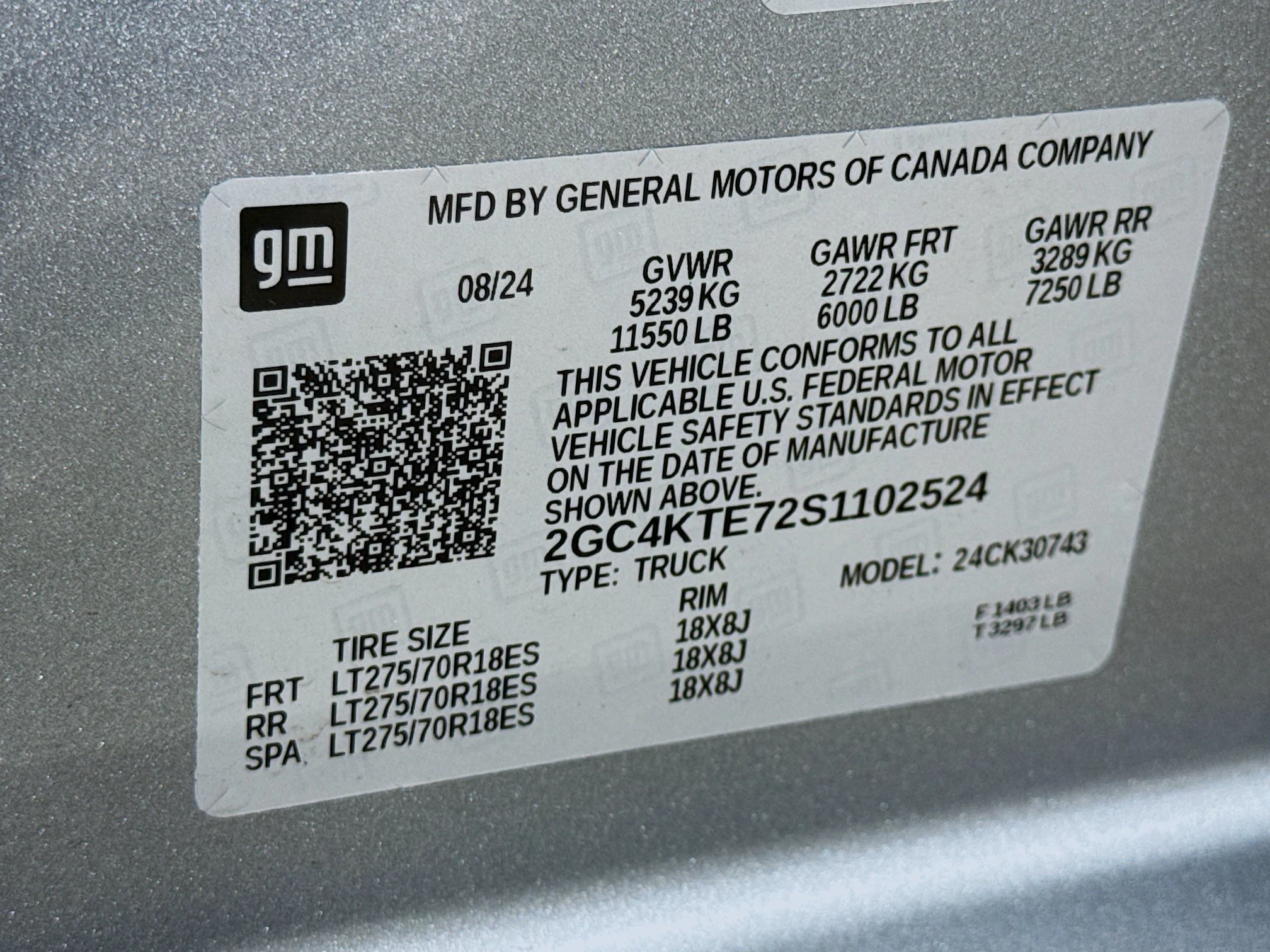 Used 2025 Sterling Gray Metallic Chevrolet LT image 32