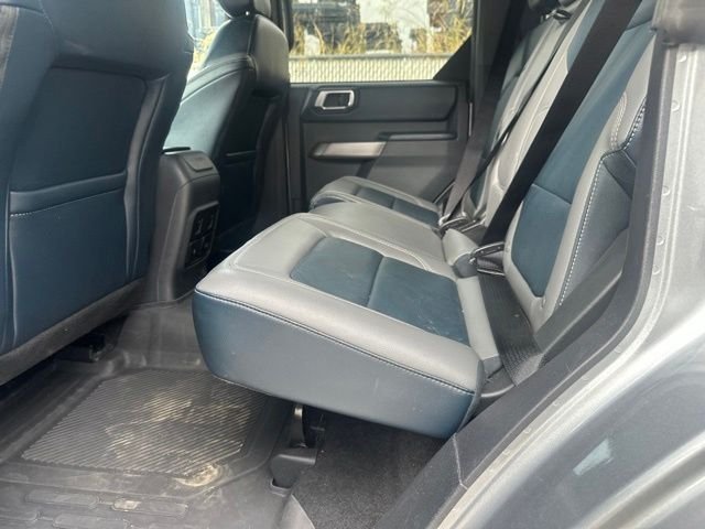 Used 2023 Silver Ford Outer Banks image 11