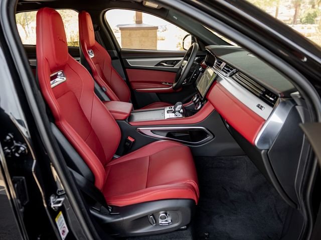New 2026 Santorini Black Jaguar P250 R-Dynamic S image 27
