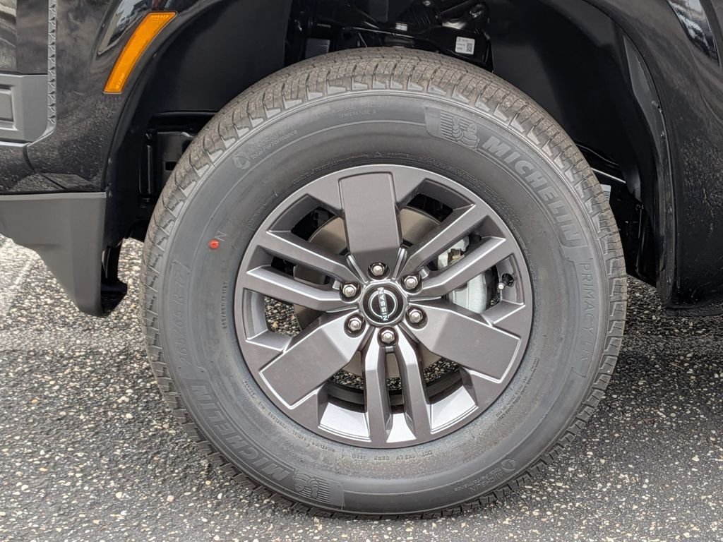 New 2026 Super Black Nissan Crew Cab SV image 12