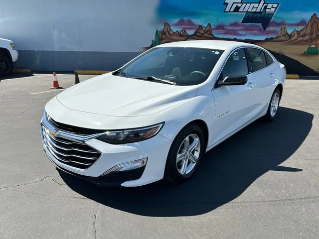 2023 Chevrolet Malibu 1LS's photo