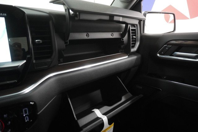 2026 GMC Sierra 1500 SLT - Photo 40