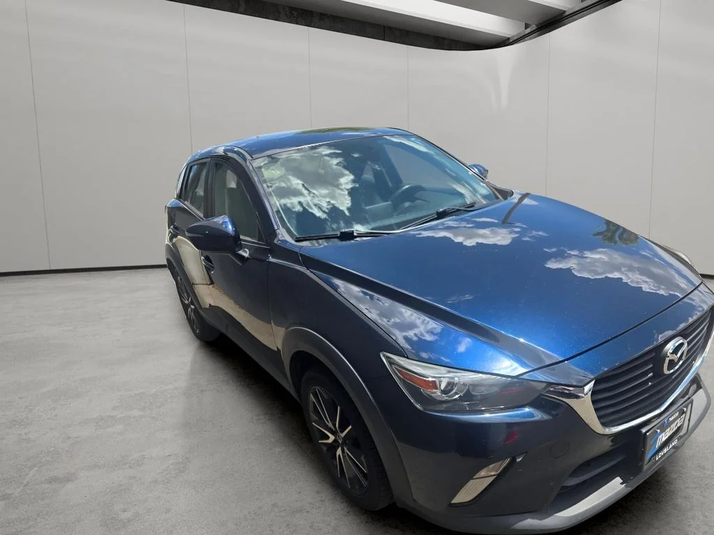 Used 2018 Deep Crystal Blue Mica Mazda Touring image 12