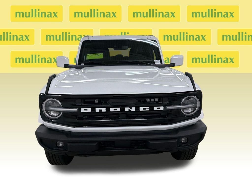 New 2026 White Ford Outer Banks image 14